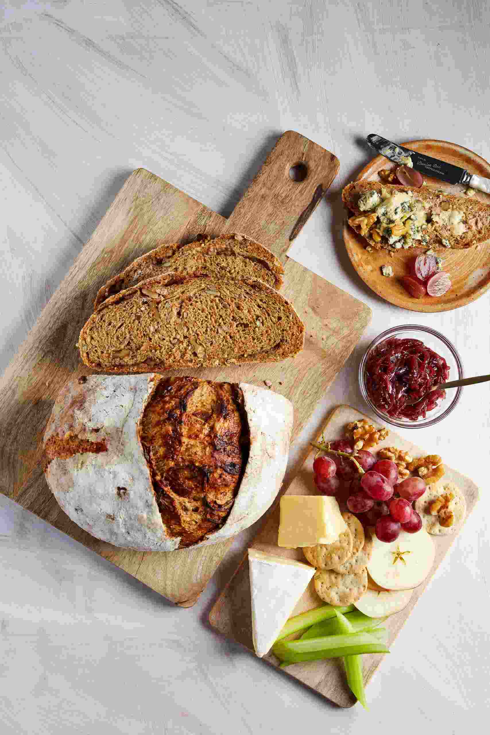 Stilton, Walnut & Caramelised Onion Bread